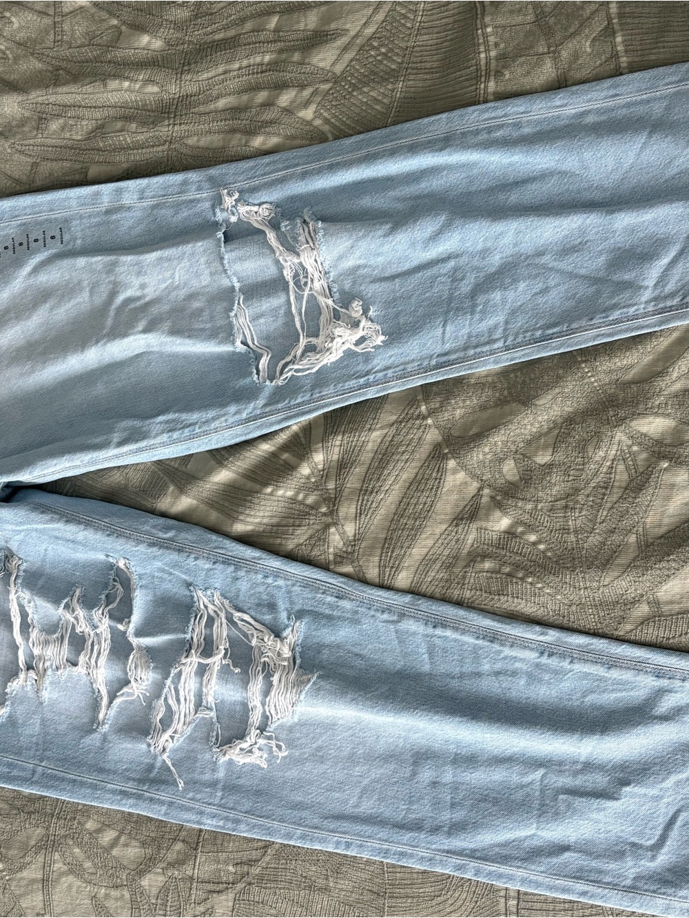 American Eagle Outfitters Light Blue Distressed Straight Leg Jeans